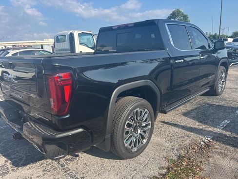 New 2026 GMC Sierra 1500 Denali Ultimate AWD/4WD image 4