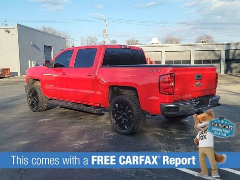 Used 2018 Chevrolet Silverado 1500 LT w/ LT Eassist Package image 3