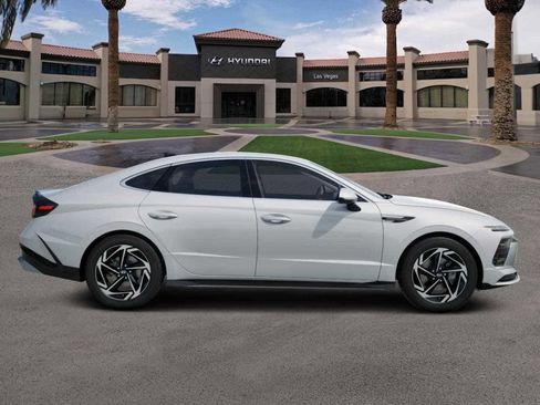 New 2026 Hyundai Sonata SEL image 6