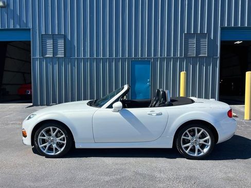 Used 2013 MAZDA MX-5 Miata Grand Touring w/ Premium Pkg image 78