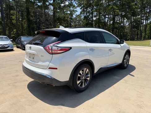 Used 2016 Nissan Murano SV w/ Premium Package FWD image 5