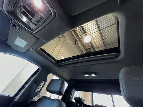 Used 2020 GMC Sierra 1500 Denali w/ Denali Ultimate Package AWD/4WD image 20