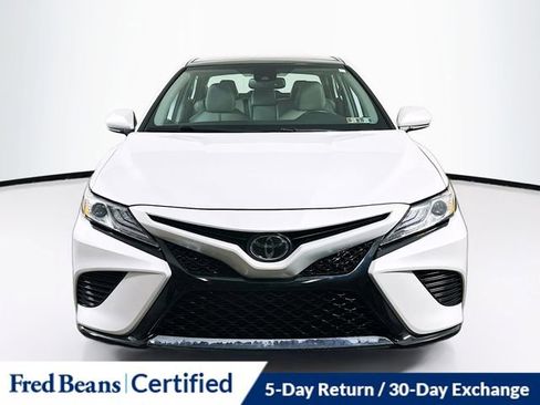 Used 2020 Toyota Camry XSE image 2