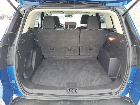 Used 2017 Ford Escape SE image 23