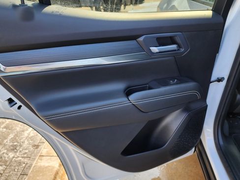 New 2026 GMC Terrain Elevation w/ Elevation Premium Package image 40