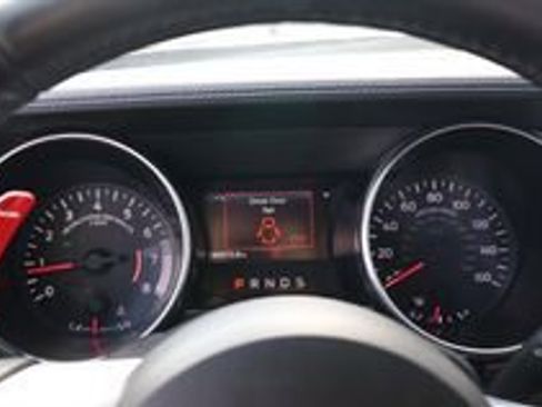 Used 2020 Ford Mustang Premium image 13