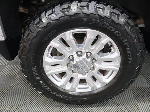 Used 2022 GMC Sierra 3500 Denali w/ Denali Ultimate Package AWD/4WD image 89