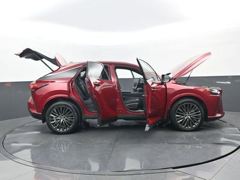 Used 2024 Lexus RX 350 AWD w/ Convenience Package image 34