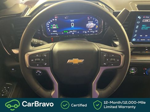 Used 2024 Chevrolet Silverado 1500 LT AWD/4WD image 27
