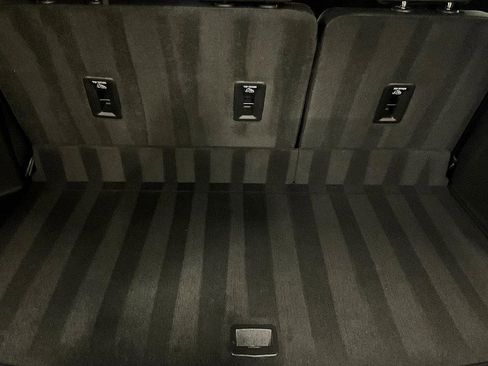 Used 2025 Chevrolet Traverse RS w/ LPO, Floor Liner Package image 15