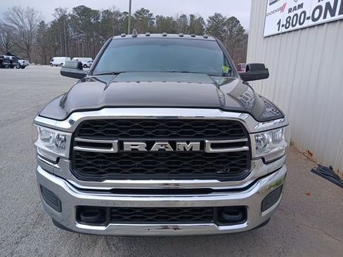 Used 2021 RAM 3500 Tradesman w/ Chrome Appearance Group image 12