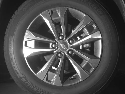 Used 2025 Chevrolet Equinox LT image 13