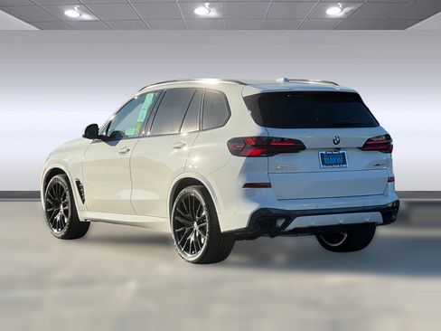 New 2026 BMW X5 xDrive40i w/ M Sport Package image 3