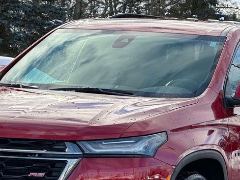 Used 2023 Chevrolet Traverse RS image 10