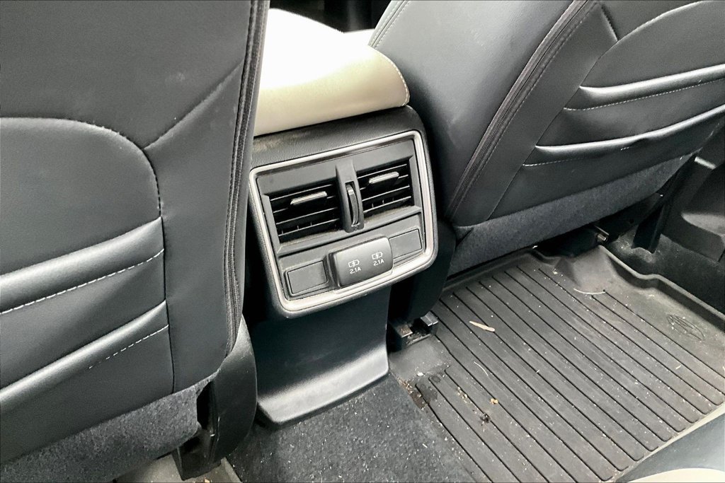 Used 2023 Subaru Forester Limited AWD/4WD image 10