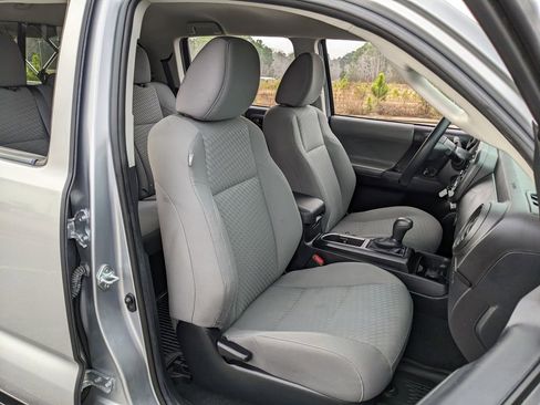 Used 2021 Toyota Tacoma SR image 41