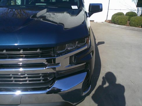 Used 2019 Chevrolet Silverado 1500 LT w/ All-Star Edition image 7