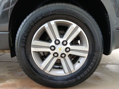 Used 2015 Chevrolet Traverse LT image 15