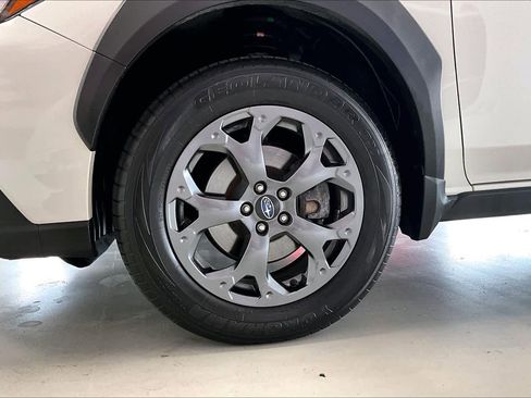 Used 2023 Subaru Crosstrek 2.5i Sport AWD/4WD image 8
