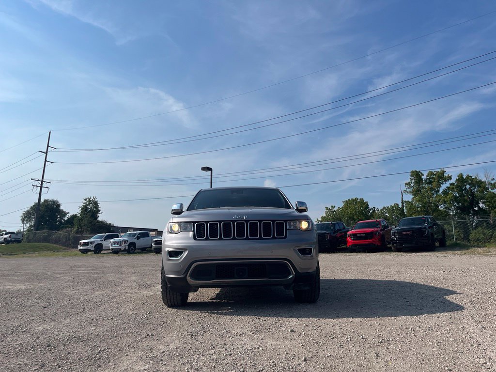 Used 2021 Jeep Grand Cherokee Limited AWD/4WD image 4