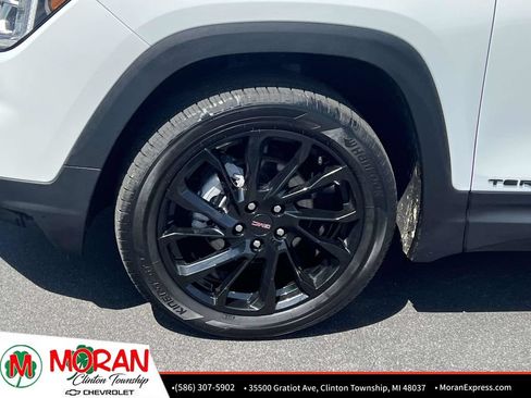 Certified 2023 GMC Terrain SLT w/ Elevation Edition AWD/4WD image 11