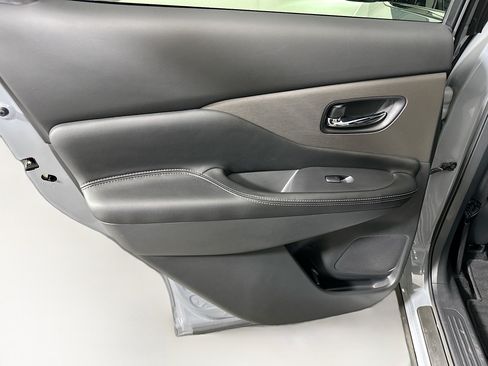 Used 2024 Nissan Murano SV w/ SV Midnight Edition Package FWD image 25