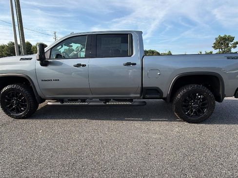 New 2026 Chevrolet Silverado 3500 LTZ w/ LTZ Plus Package AWD/4WD image 12