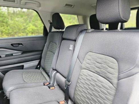 New 2026 Nissan Pathfinder SV w/ Cargo Package image 27