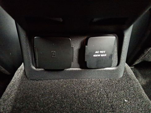 New 2025 Ford Bronco Outer Banks image 7