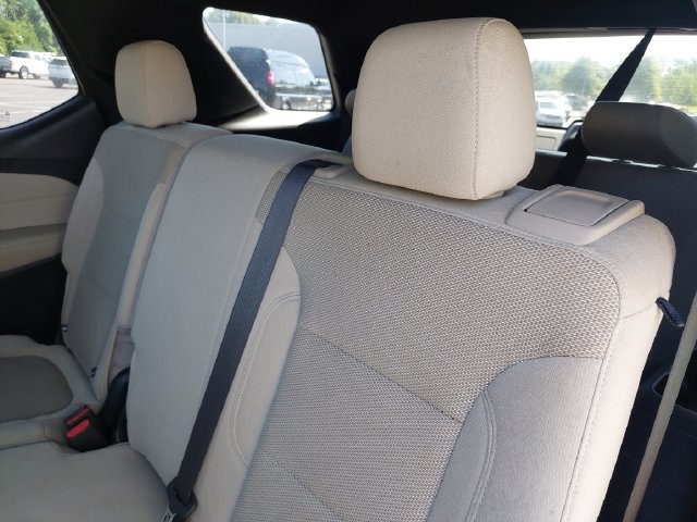 Certified 2023 Chevrolet Traverse LS AWD/4WD image 30