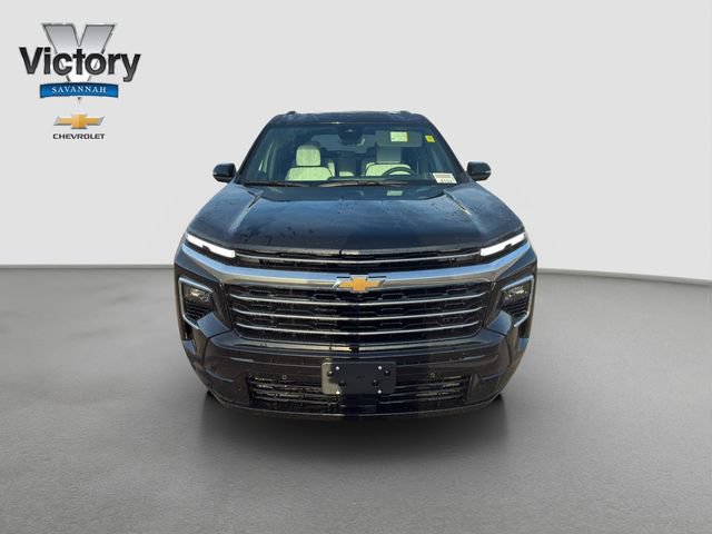 Used 2026 Chevrolet Traverse High Country w/ LPO, Floor Liner Package AWD/4WD image 2