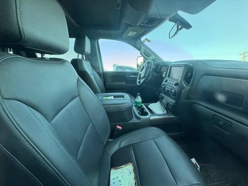Used 2022 Chevrolet Silverado 2500 LT w/ All Star Edition AWD/4WD image 3
