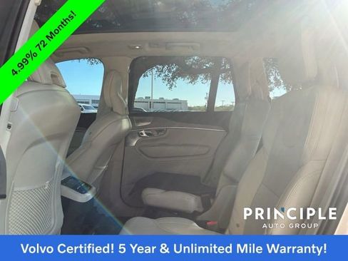Certified 2023 Volvo XC90 B6 Ultimate w/ Lounge Package image 32