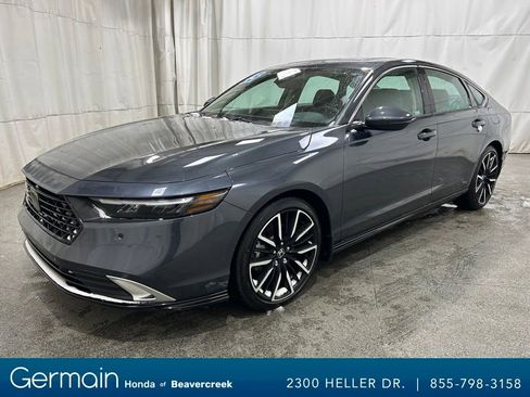 Used 2025 Honda Accord Touring image 5