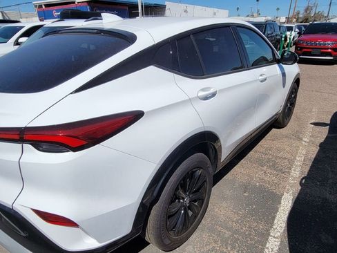 Used 2025 Buick Envista Sport Touring image 6