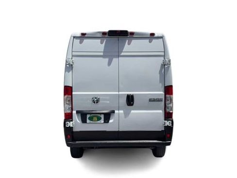 Used 2023 RAM ProMaster 2500 FWD image 6