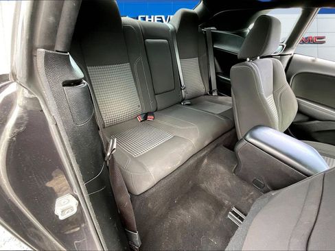Used 2023 Dodge Challenger SXT RWD image 25