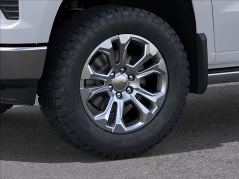 New 2026 Chevrolet Silverado 1500 LTZ w/ LTZ Premium Package AWD/4WD image 9