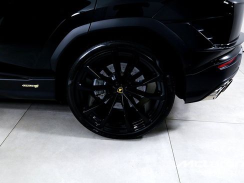 Used 2024 Lamborghini Urus S AWD/4WD image 39