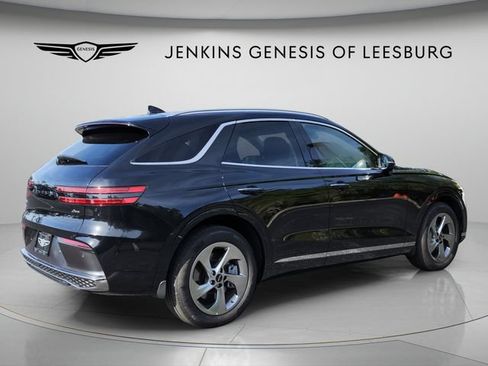 Used 2026 Genesis GV70 2.5T AWD/4WD image 3