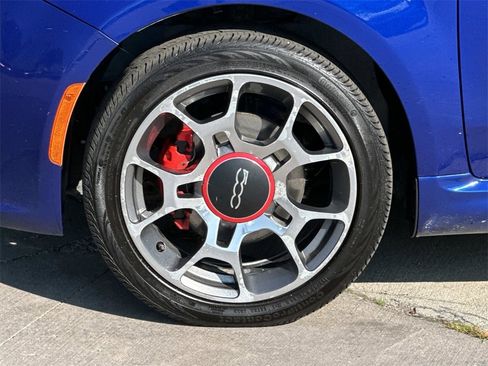 Used 2012 FIAT 500 Sport w/ Safety & Sound Pkg image 19