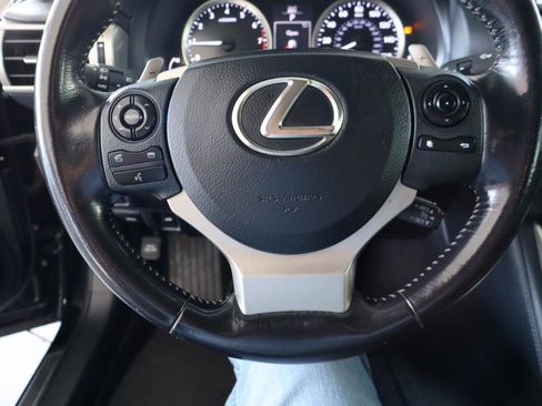 Used 2016 Lexus IS 350 4dr Sdn RWD w/ Navigation System Package image 21