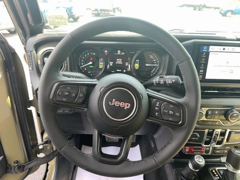 Used 2025 Jeep Wrangler Unlimited Sport S 4xe AWD/4WD image 12