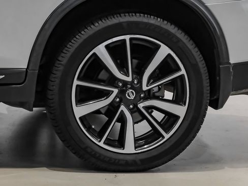 Used 2018 Nissan Rogue SL w/ Premium Package AWD/4WD image 56