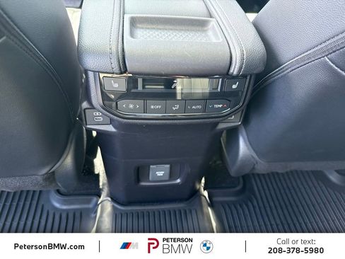 Used 2025 Toyota Grand Highlander AWD image 19