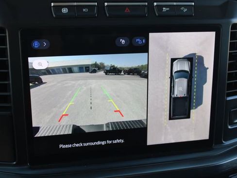 Used 2024 Ford F250 Lariat w/ Black Appearance Package image 27