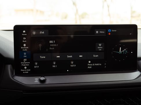 Used 2024 Honda Accord Sport image 29