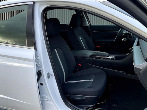 New 2026 Hyundai Sonata SEL FWD image 9