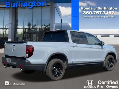 Used 2023 Honda Ridgeline Black Edition image 7