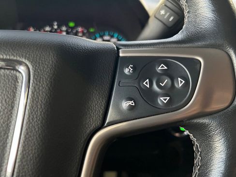 Used 2019 GMC Yukon Denali image 29